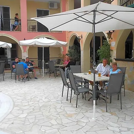 Annaliza Hotel 3*