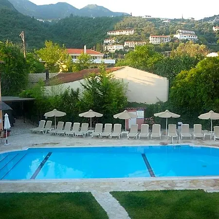 Annaliza Hotel Gouviá